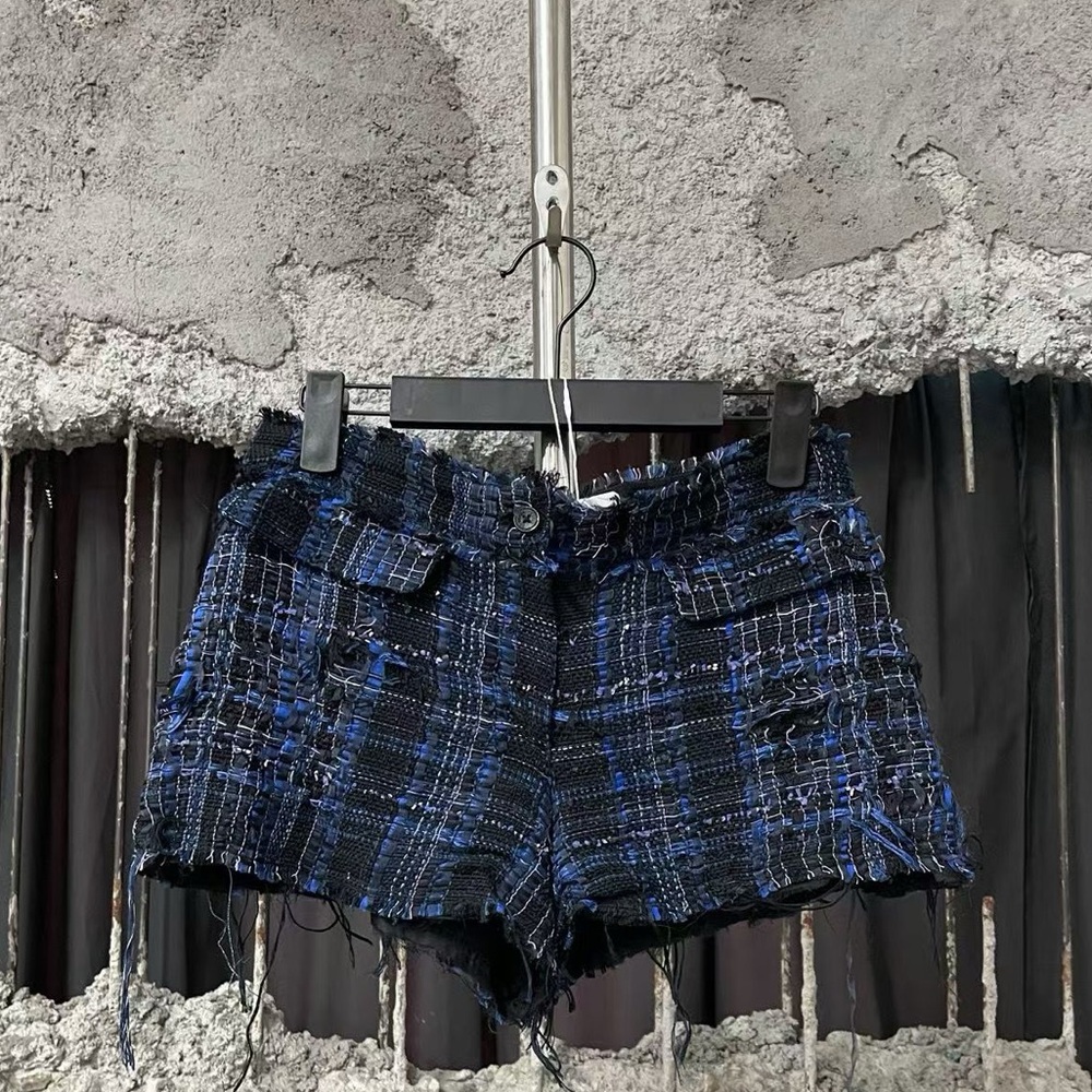 🚩steak authentic CHANEL Blue Tweed Jean Shorts
